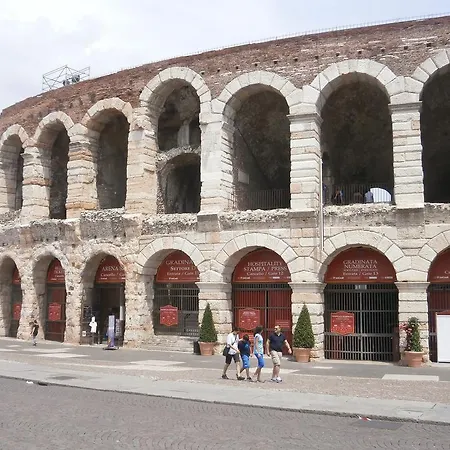 Romeo's Guest house Verona